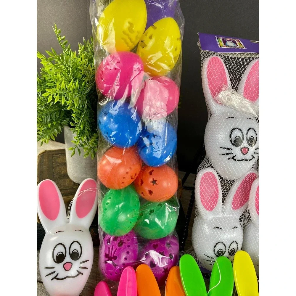 33pc Easter Bunny Egg Candy Containers Sun Hill 1995 Vintage‎